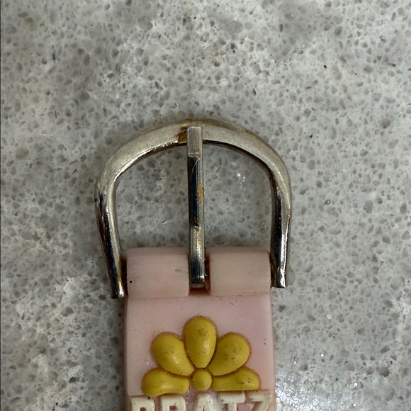 Vintage Bratz Water Resistant Pink and Silver Watch. untested - Picture 7 of 7